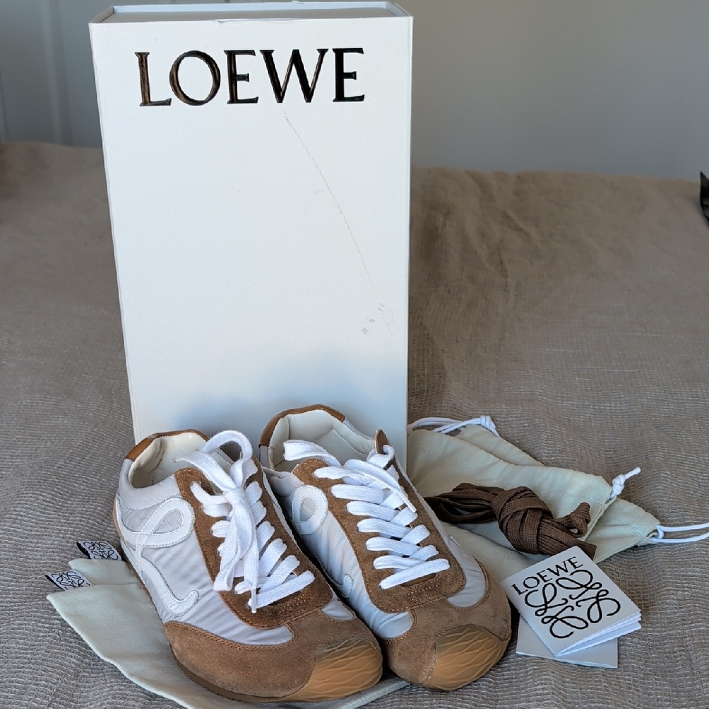NIB Loewe Ballet Runner Grey and Brown Sneakers
